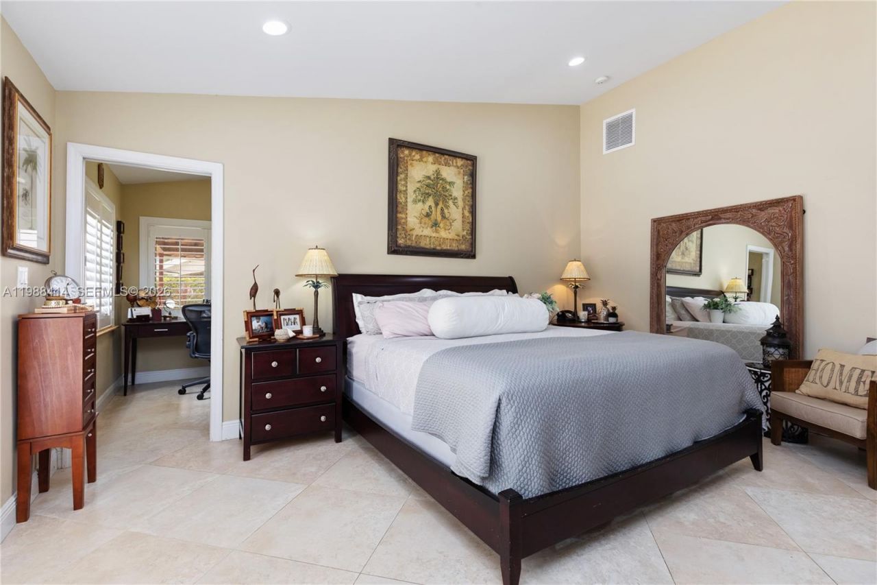 13260 SW 96th St , Miami, FL 33186 Photo