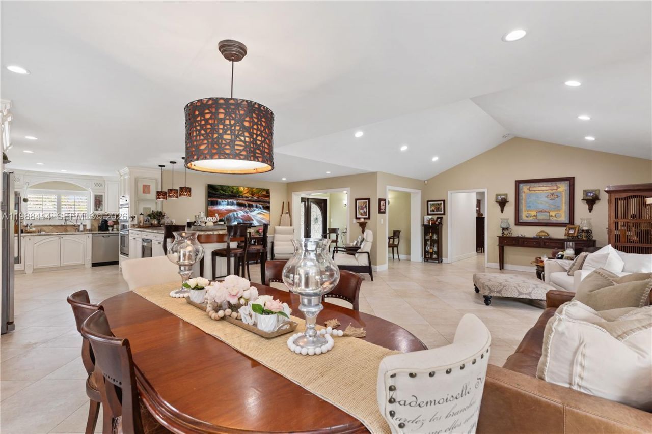 13260 SW 96th St , Miami, FL 33186 Photo