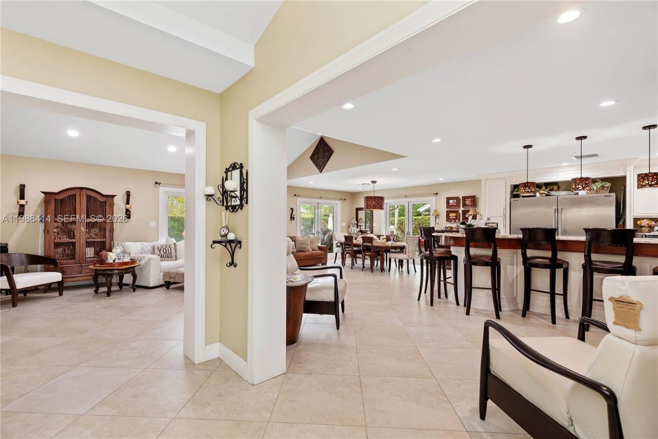 13260 SW 96th St , Miami, FL 33186 Photo