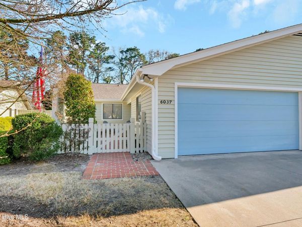 6037 Caddy Circle, Wilmington, NC 28405