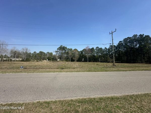 155 Edens Lane, Hampstead, NC 28443