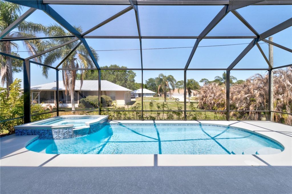 373 Periwinkle Drive, Sebastian, FL 32958 Photo