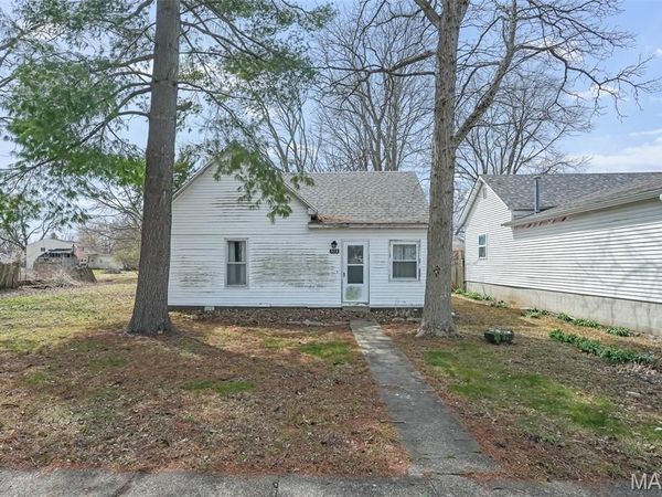 322 Main Street, Harvel, IL 62538