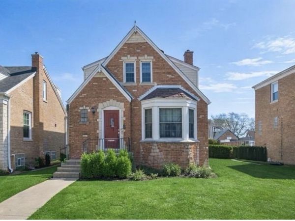 6315 N Oketo Avenue, Chicago, IL 60631