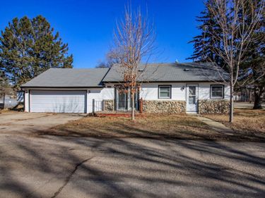 200 Center Avenue W, Deer Creek, MN 56527