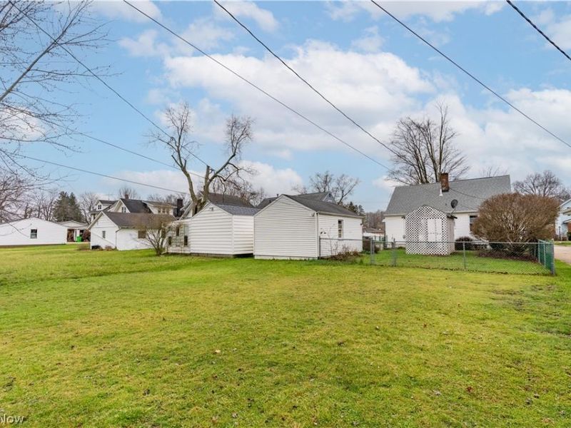 2120 Blenheim Avenue , Alliance, OH 44601 Photo 10