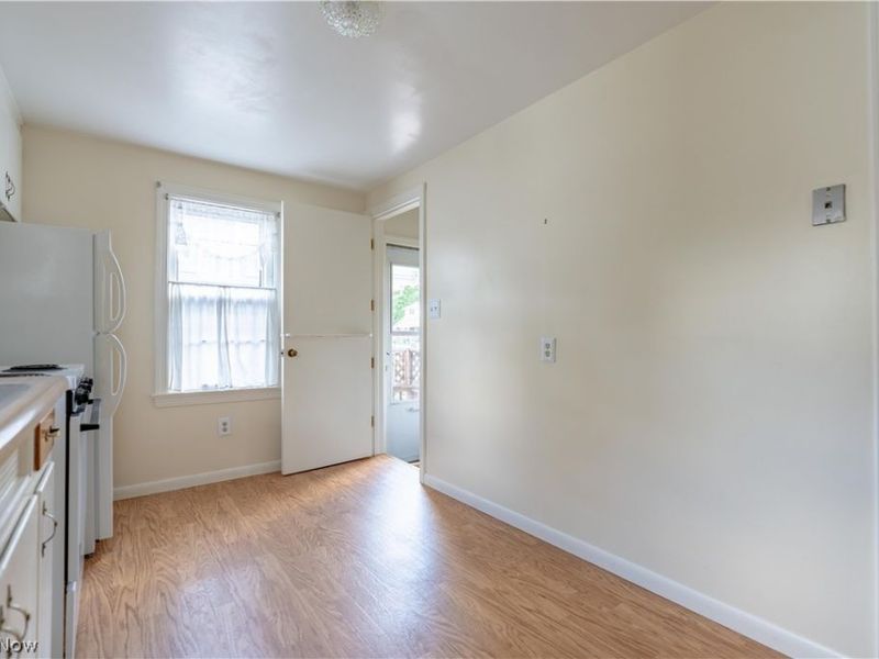 2120 Blenheim Avenue , Alliance, OH 44601 Photo 16