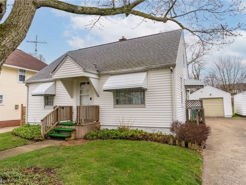 2120 Blenheim Avenue , Alliance, OH 44601 Photo 2