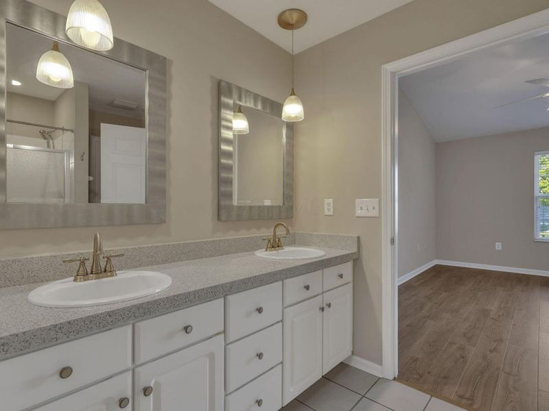 8083 Farm Crossing Circle , Powell, OH 43065 Photo 21