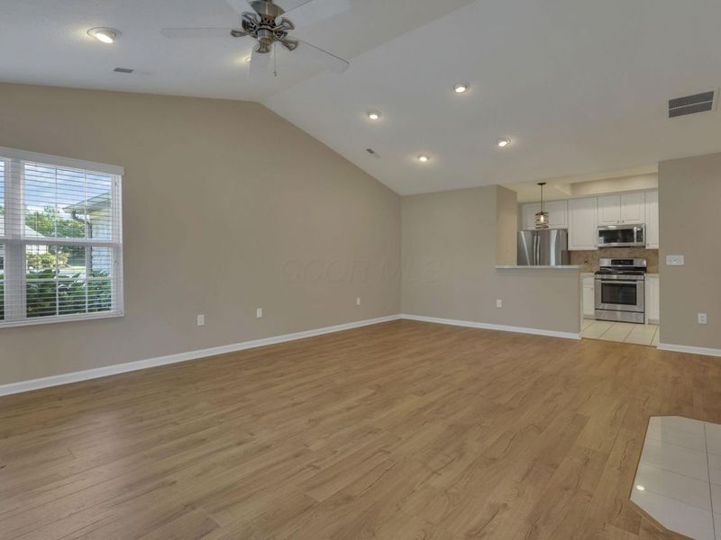 8083 Farm Crossing Circle , Powell, OH 43065 Photo 4