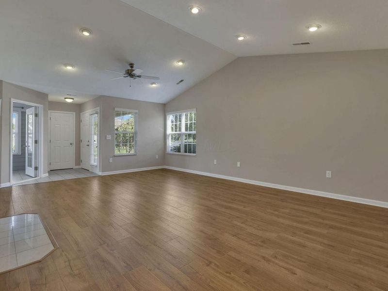 8083 Farm Crossing Circle , Powell, OH 43065 Photo 8