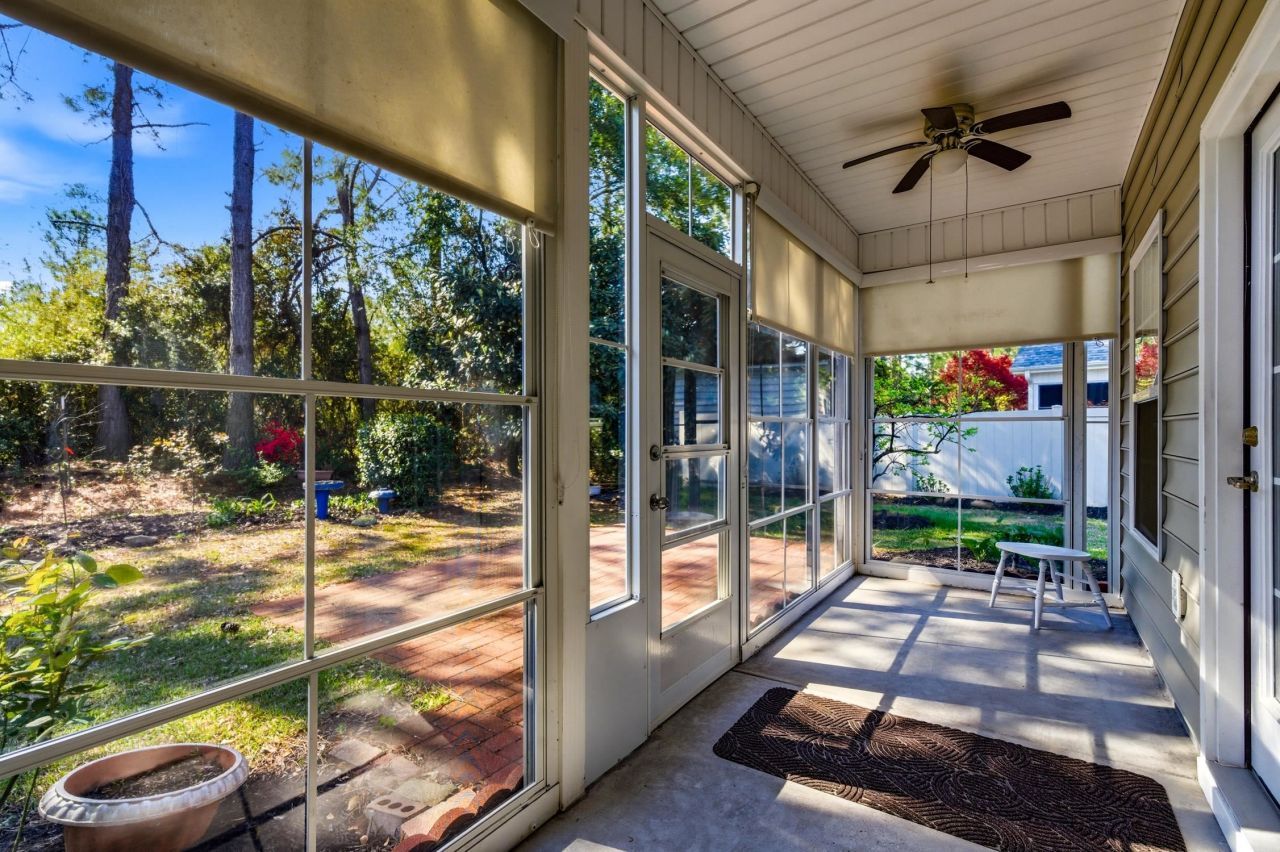 4337 Marshwood Dr. Photo 29