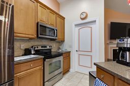 4337 Marshwood Dr. photo 4