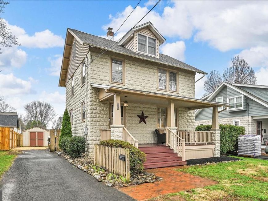 180 N Clinton Street, Doylestown, PA 18901 Main Photo