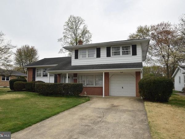 2644 LONGFELLOW DRIVE, WILMINGTON, DE 19808