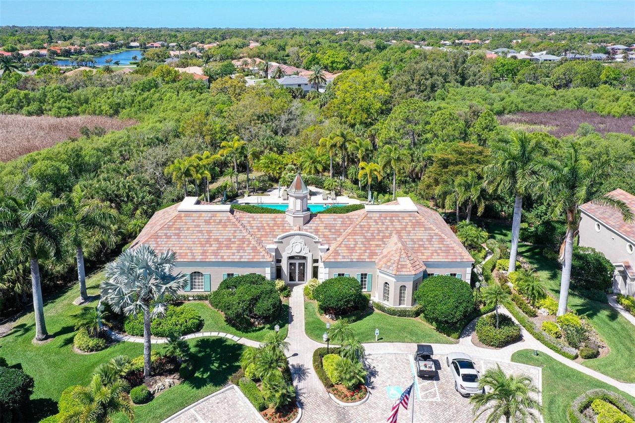 5255 Bouchard Circle, Unit 102, Sarasota, FL 34238 Photo