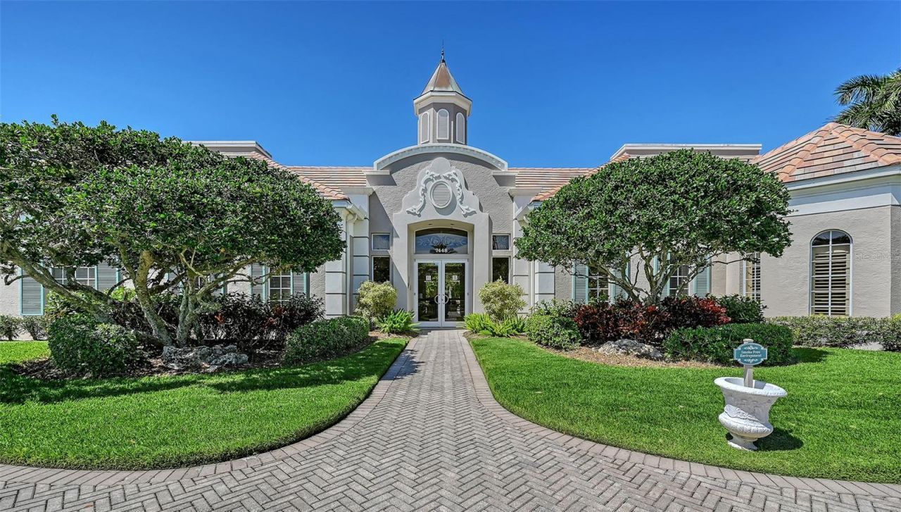 5255 Bouchard Circle, Unit 102, Sarasota, FL 34238 Photo