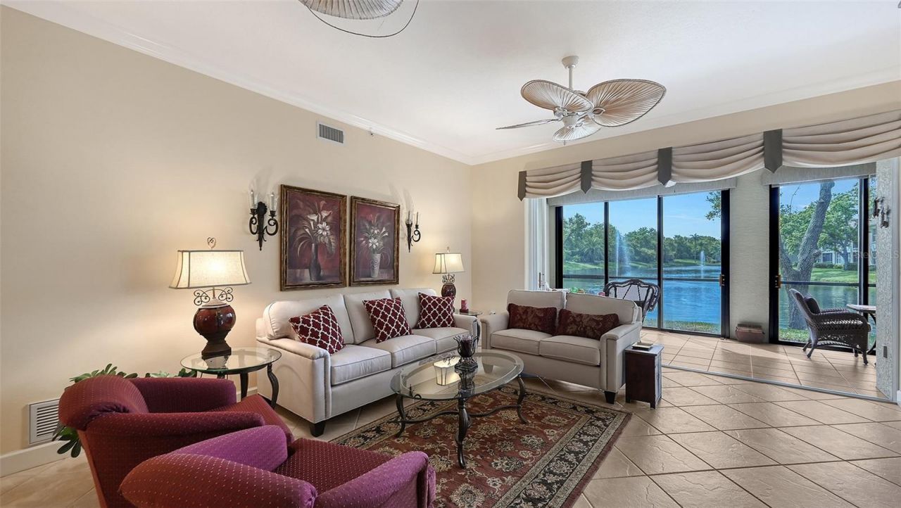 5255 Bouchard Circle, Unit 102, Sarasota, FL 34238 Photo