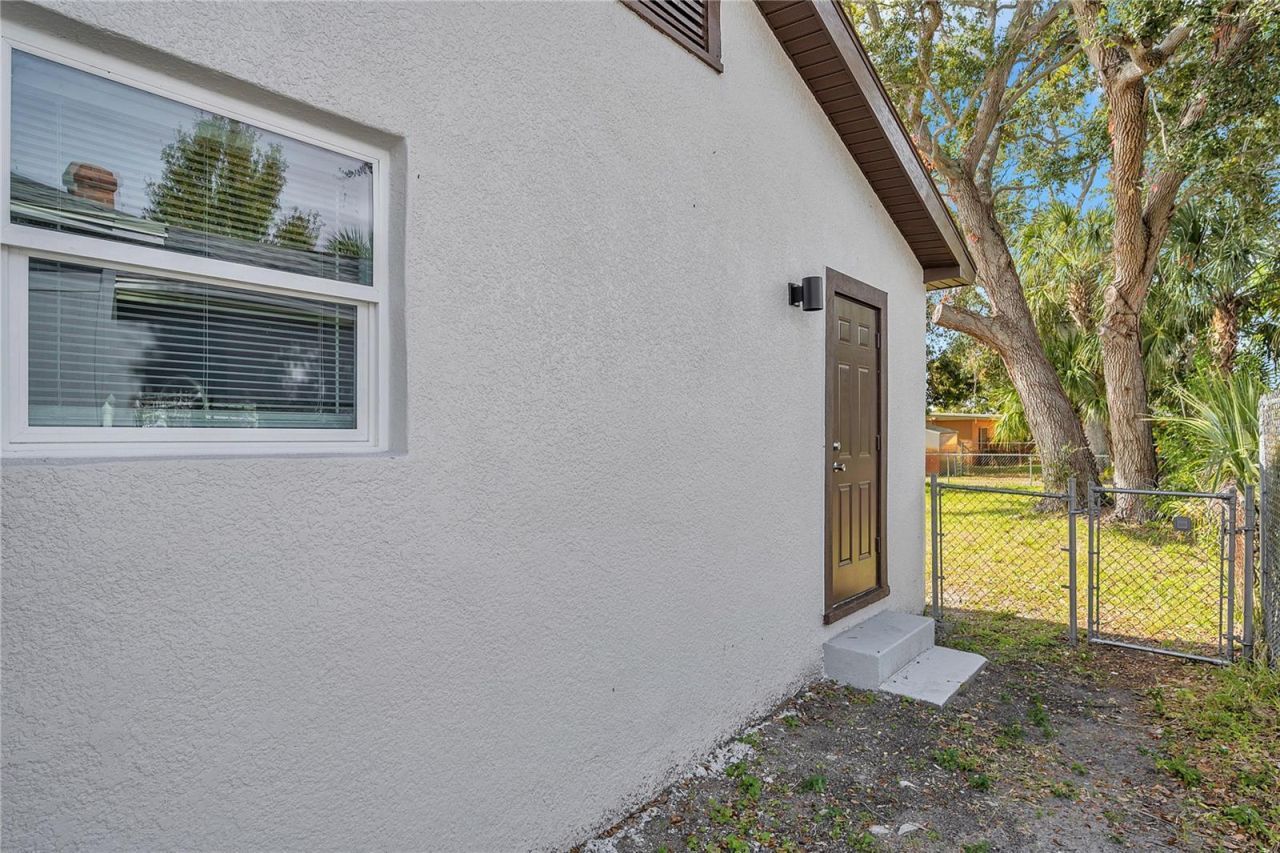 2703 18th Street S, Saint Petersburg, FL 33712 Photo