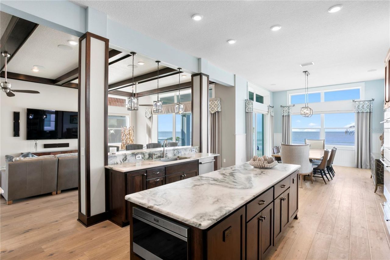 15612 Gulf Boulevard, Redington Beach, FL 33708 Photo