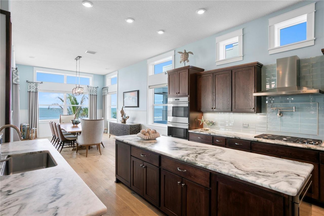 15612 Gulf Boulevard, Redington Beach, FL 33708 Photo