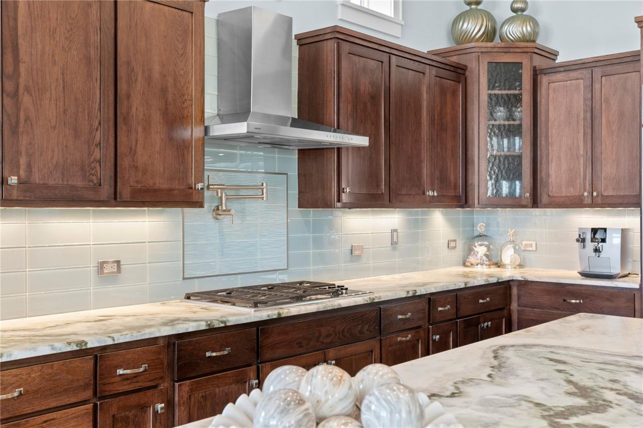 15612 Gulf Boulevard, Redington Beach, FL 33708 Photo