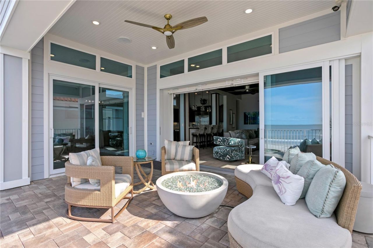 15612 Gulf Boulevard, Redington Beach, FL 33708 Photo