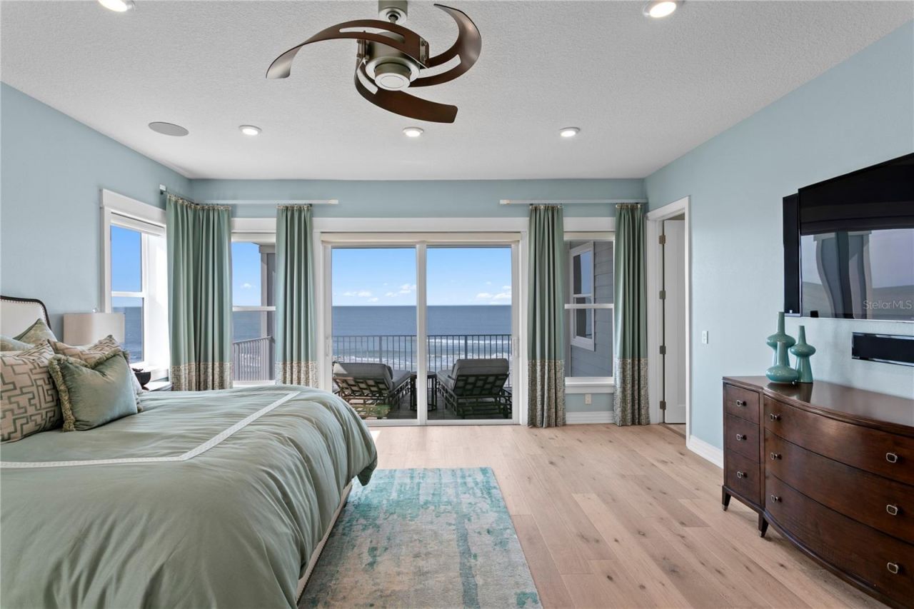 15612 Gulf Boulevard, Redington Beach, FL 33708 Photo