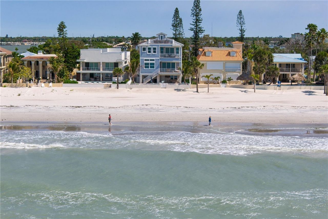 15612 Gulf Boulevard, Redington Beach, FL 33708 Photo