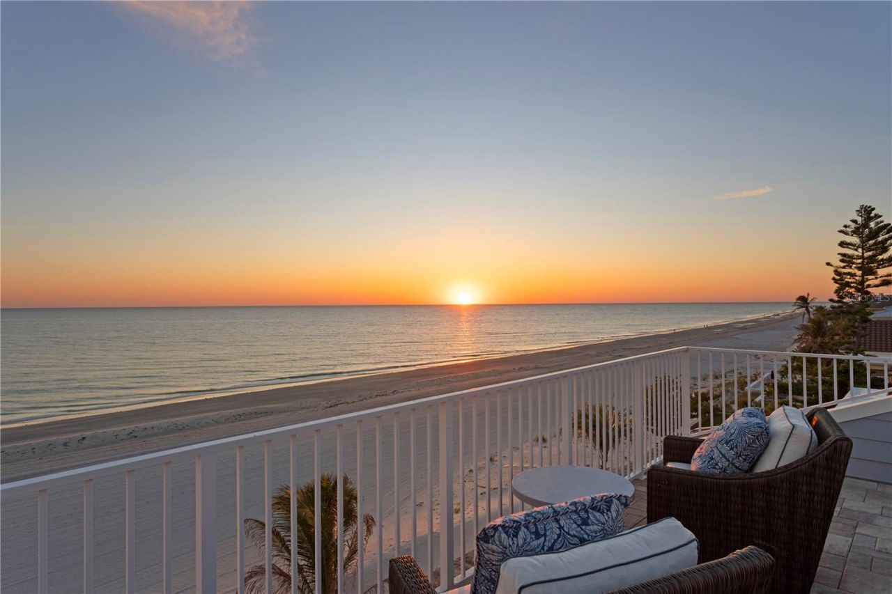 15612 Gulf Boulevard, Redington Beach, FL 33708 Photo