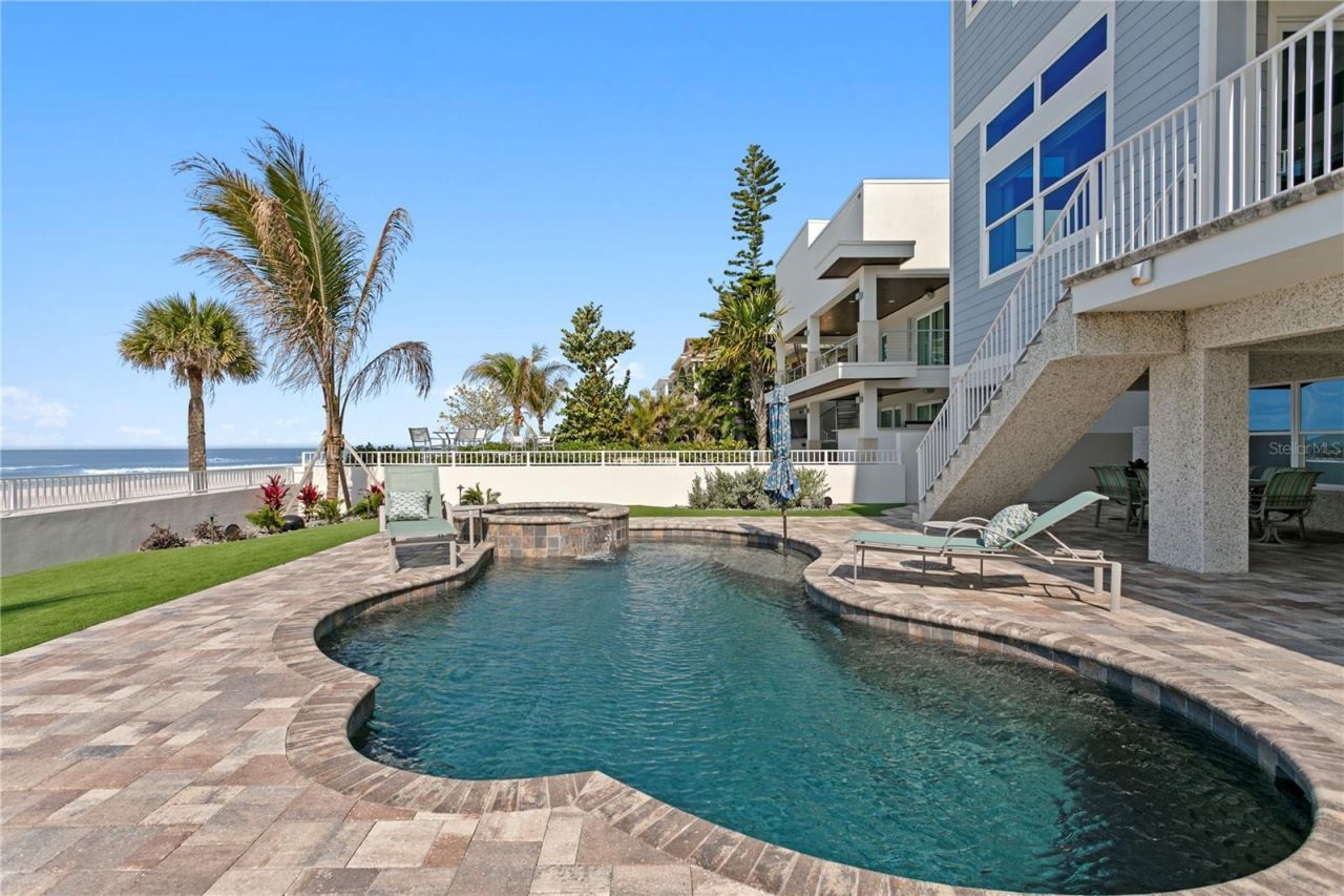 15612 Gulf Boulevard, Redington Beach, FL 33708 Photo