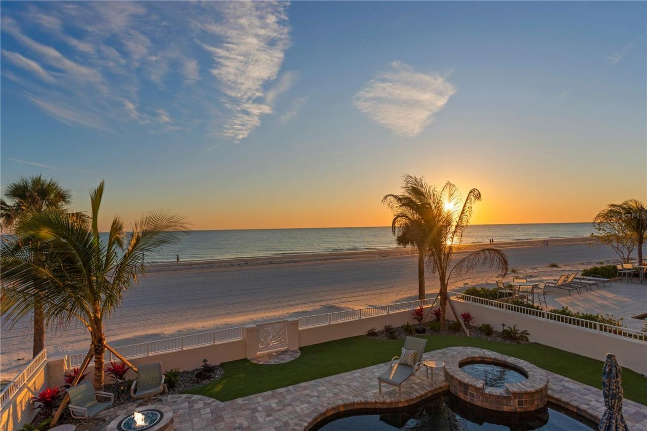 15612 Gulf Boulevard, Redington Beach, FL 33708 Photo