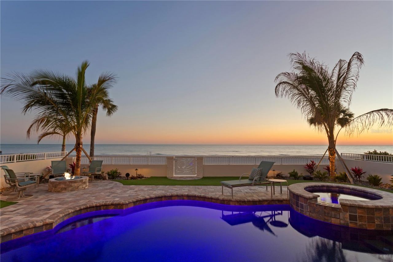 15612 Gulf Boulevard, Redington Beach, FL 33708 Photo