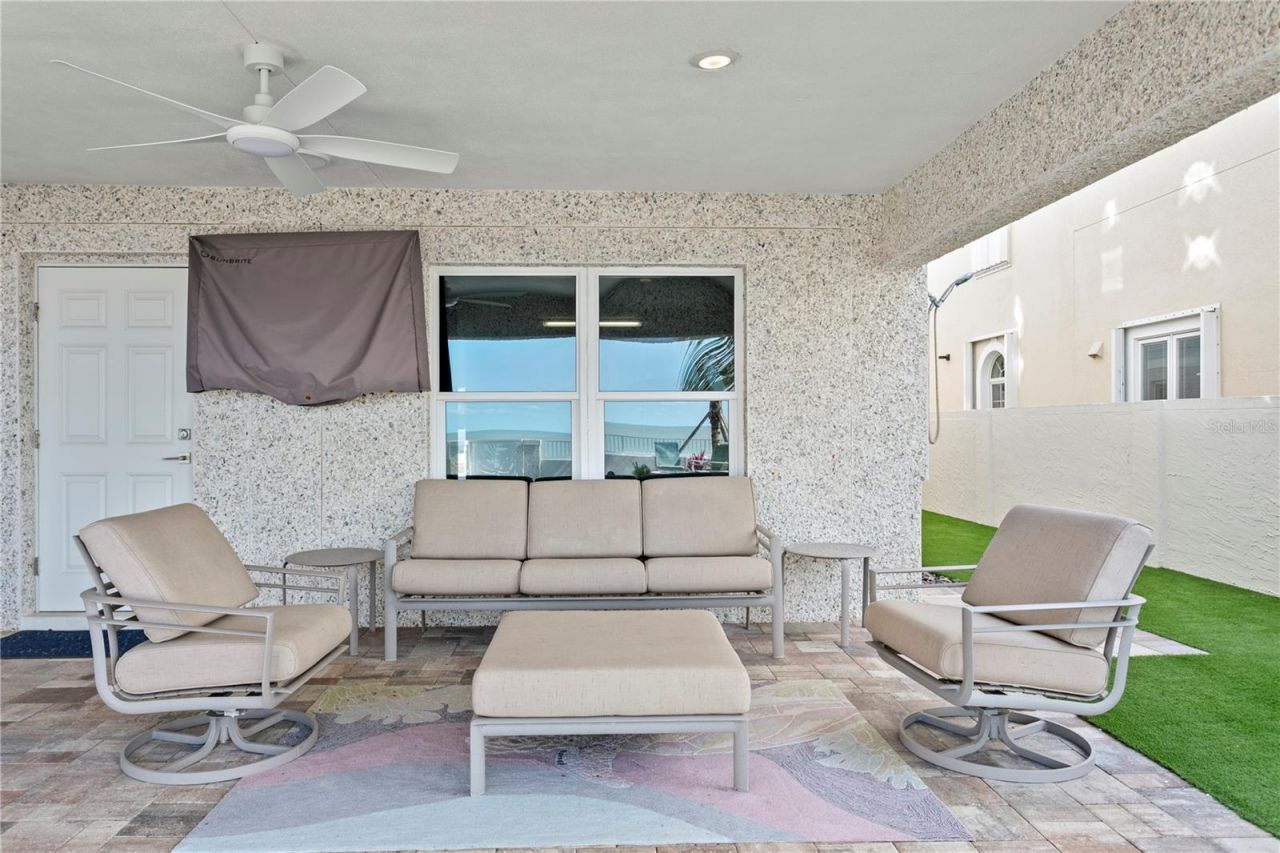 15612 Gulf Boulevard, Redington Beach, FL 33708 Photo