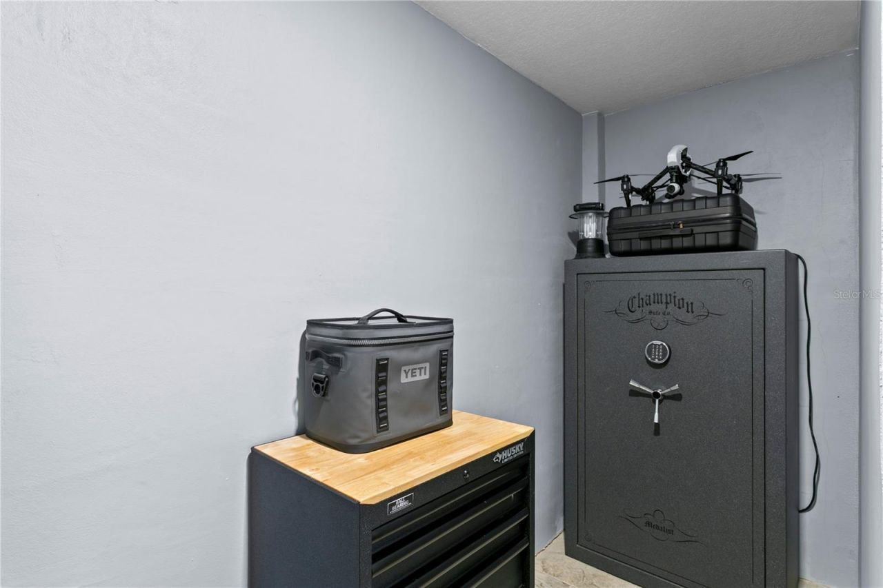 15612 Gulf Boulevard, Redington Beach, FL 33708 Photo