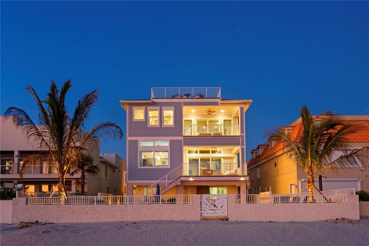 15612 Gulf Boulevard, Redington Beach, FL 33708 Photo