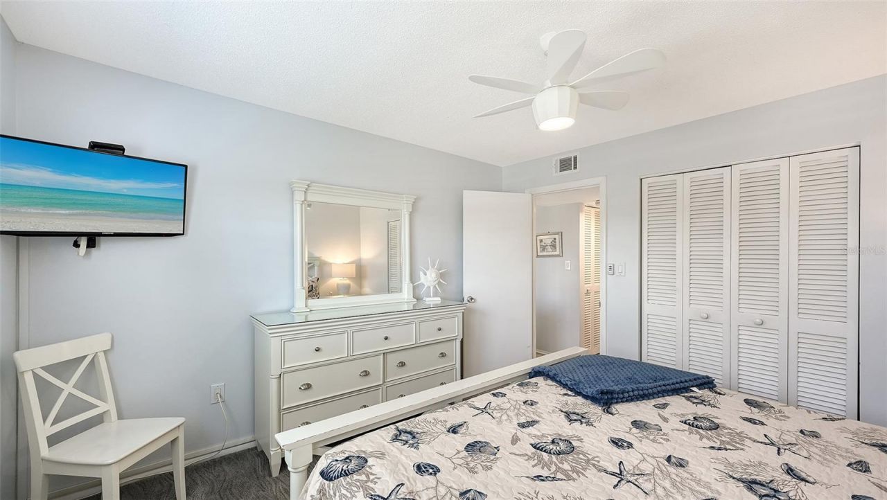 901 Beach Road, Unit 205, Sarasota, FL 34242 Photo