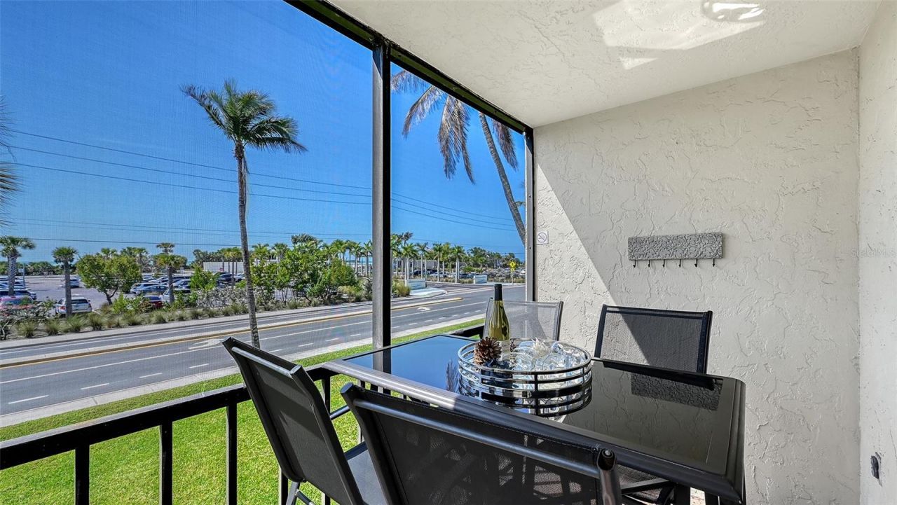 901 Beach Road, Unit 205, Sarasota, FL 34242 Photo