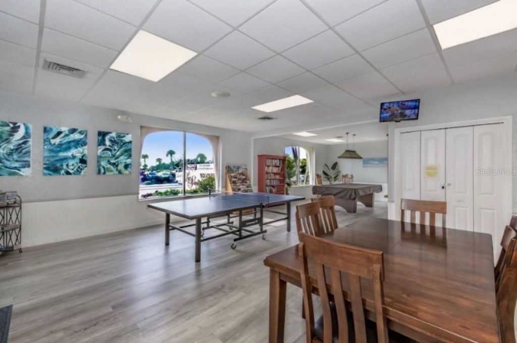 901 Beach Road, Unit 205, Sarasota, FL 34242 Photo