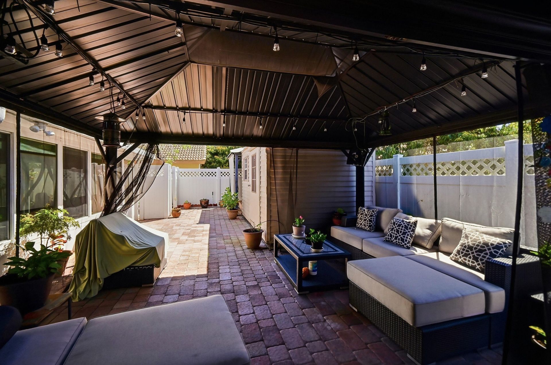 5884 Laurel Green Circle, Boynton Beach, FL 33437 Photo