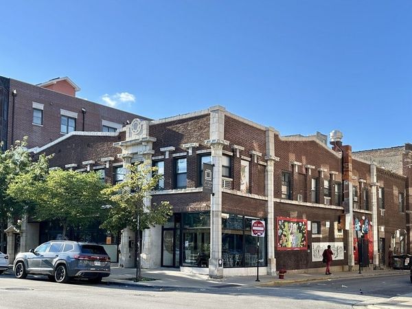1136 W Wilson Avenue , Unit 213, Chicago, IL 60640
