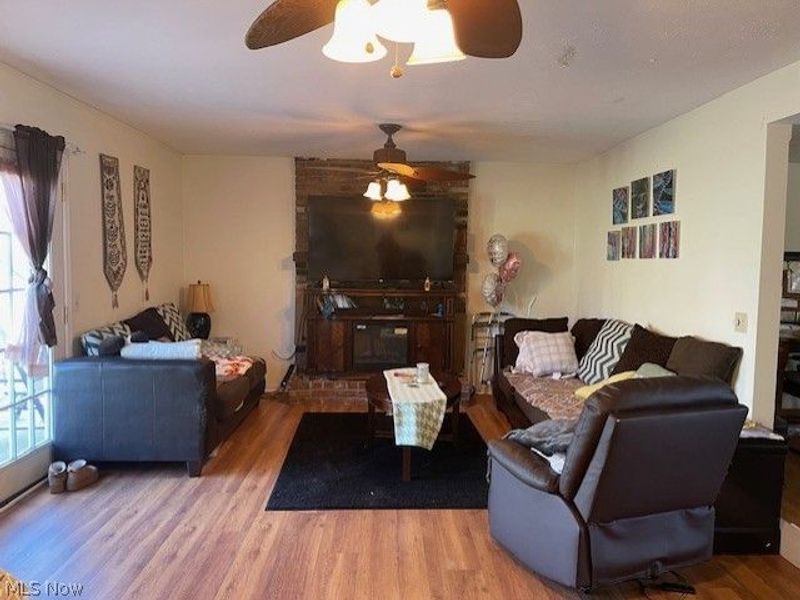 97 Chelmsford Drive , Aurora, OH 44202 Photo 5