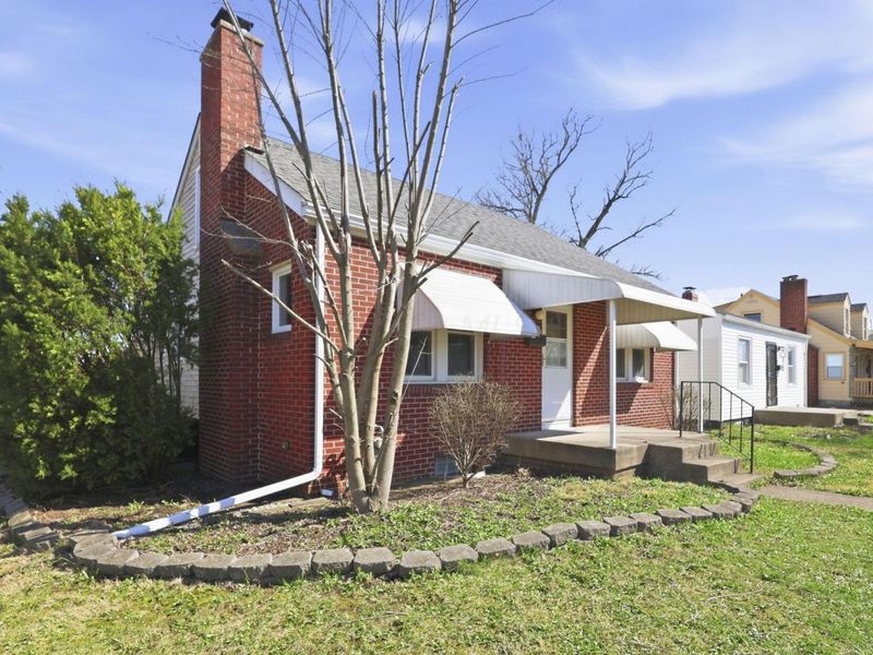 3016 Mcguffey Road , Columbus, OH 43224 Photo 2