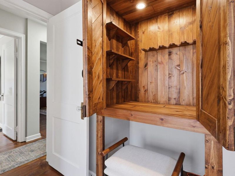 3016 Mcguffey Road , Columbus, OH 43224 Photo 20