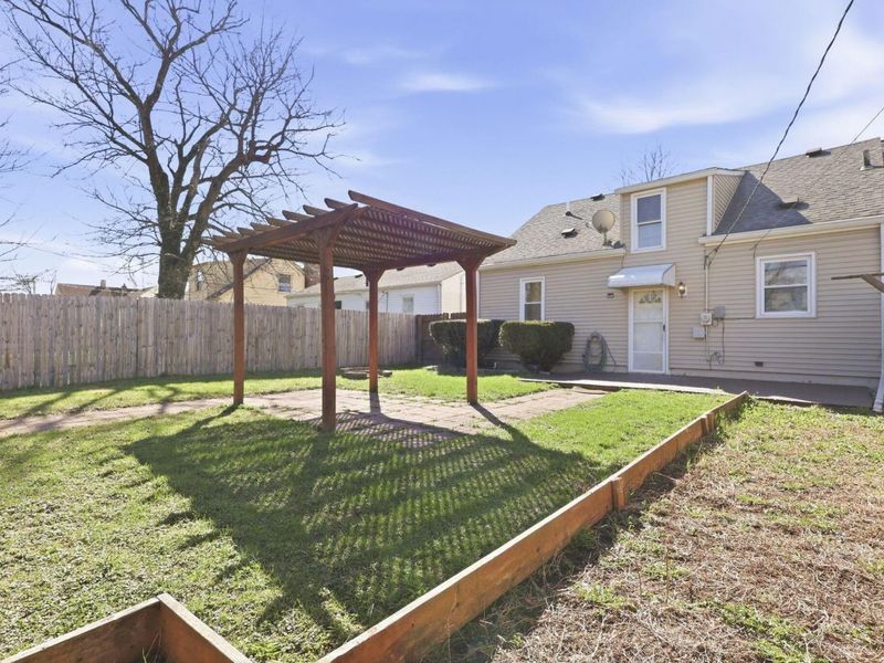 3016 Mcguffey Road , Columbus, OH 43224 Photo 35