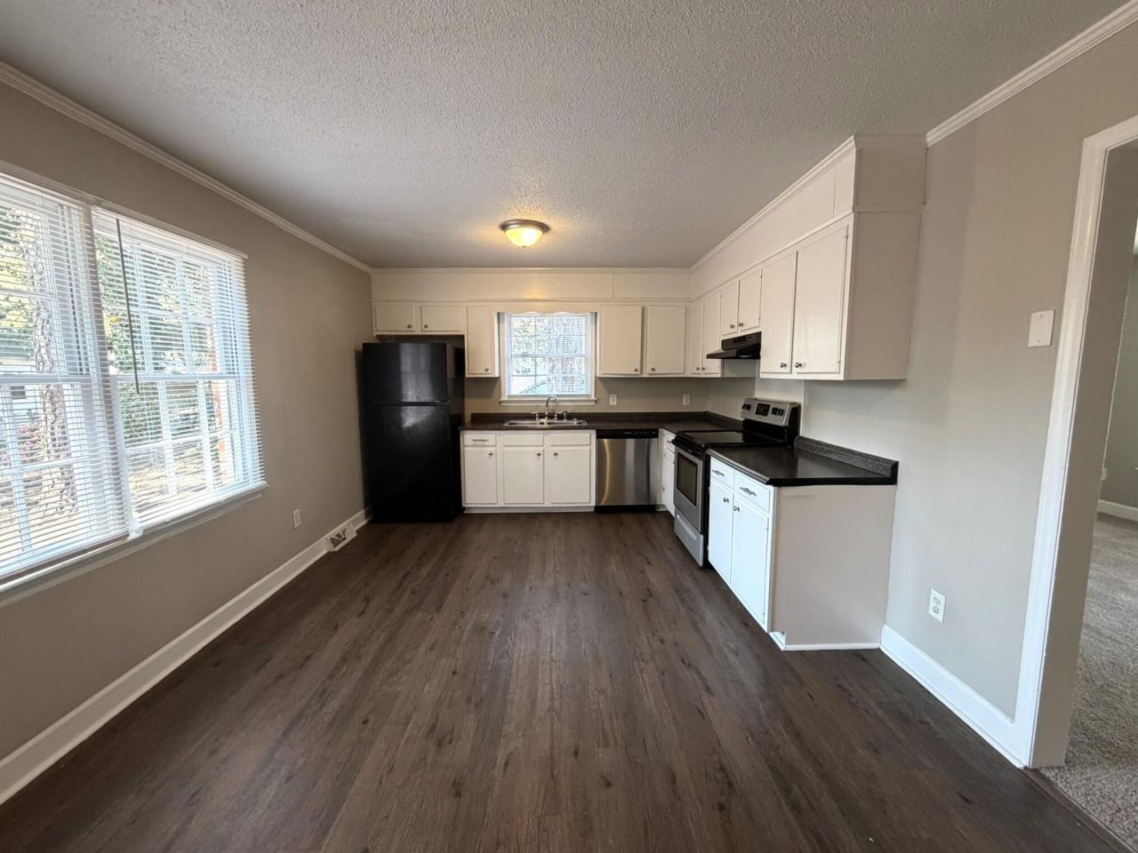 7635 Hillandale Road Photo 5