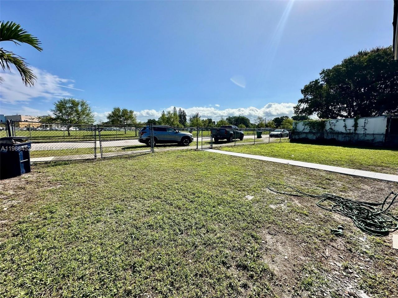 15920 Bunche Park School Dr , Miami Gardens, FL 33054 Photo