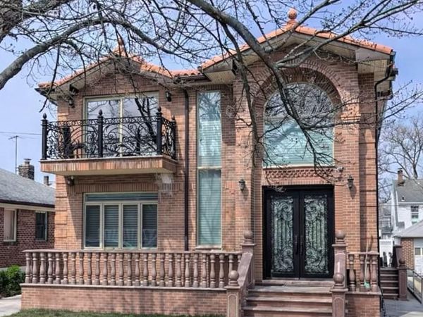 147-25 18th Avenue, Whitestone, NY 11357