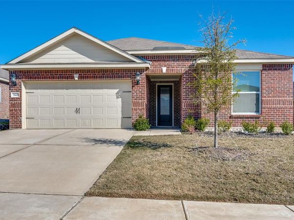7609 Duck Bay Road, Fort Worth, TX 76120