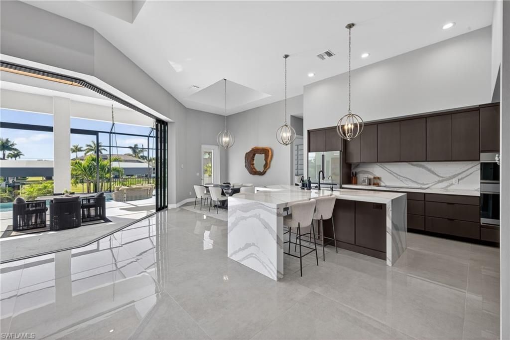 2002 SE 18th Ave, Cape Coral, FL 33990 Photo